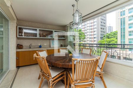 Apartamento à venda com 4 quartos, 307m² em Perdizes, São Paulo
