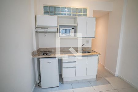 Quarto- cozinha de kitnet/studio à venda com 1 quarto, 19m² em Botafogo, Rio de Janeiro