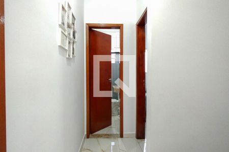 Hall de casa de condomínio para alugar com 2 quartos, 65m² em Jardim Imperador, Praia Grande
