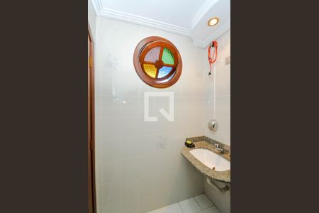 Casa à venda com 732m², 3 quartos e 6 vagas Casa à venda com 732m², 3 quartos e 6 vagasBanheiro Suíte - Edícula