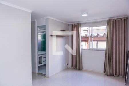 Sala de apartamento para alugar com 2 quartos, 52m² em Jardim Danfer, São Paulo