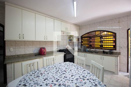 Cozinha de casa à venda com 3 quartos, 250m² em Jardim Lajeado, São Paulo