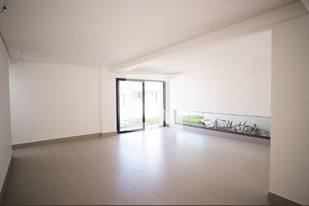 Sala de casa de condomínio à venda com 3 quartos, 371m² em Garças, Belo Horizonte