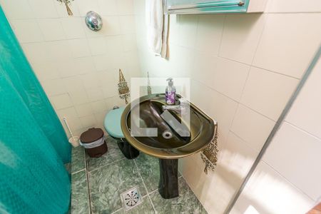 Casa à venda com 168m², 6 quartos e 1 vaga Casa à venda com 168m², 6 quartos e 1 vagaCasa 1 - Banheiro da Suíte