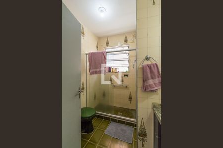 Casa à venda com 168m², 6 quartos e 1 vaga Casa à venda com 168m², 6 quartos e 1 vagaBanheiro Social