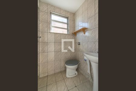 Casa à venda com 168m², 6 quartos e 1 vaga Casa à venda com 168m², 6 quartos e 1 vagaCasa 2 - Banheiro