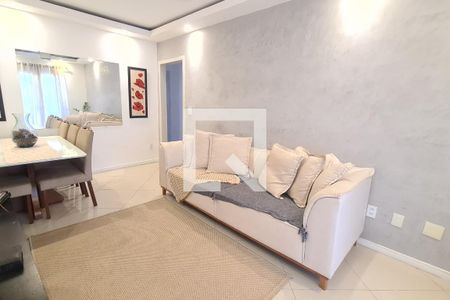 Sala de apartamento para alugar com 2 quartos, 98m² em Santa Cruz da Serra, Duque de Caxias