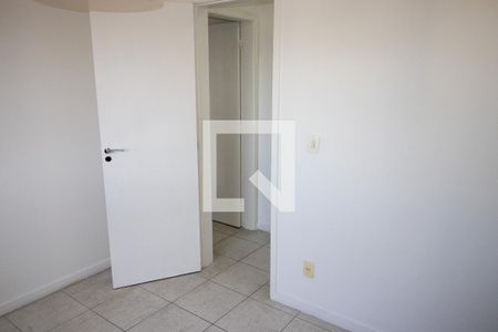 Quarto 1 de apartamento para alugar com 2 quartos, 70m² em Camorim, Rio de Janeiro