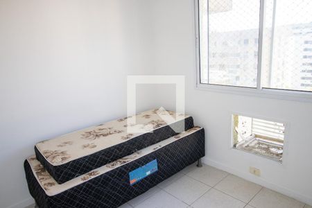 Quarto 1 de apartamento para alugar com 2 quartos, 70m² em Camorim, Rio de Janeiro