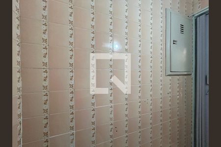 Lavabo 1 de casa para alugar com 6 quartos, 285m² em Vila Albertina, São Paulo