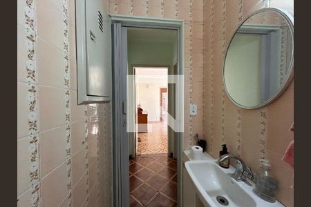 Lavabo 1 de casa para alugar com 6 quartos, 285m² em Vila Albertina, São Paulo