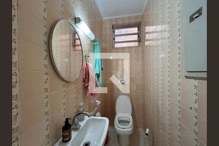 Lavabo 1 de casa para alugar com 6 quartos, 285m² em Vila Albertina, São Paulo