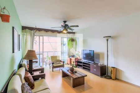 Sala de TV de apartamento para alugar com 3 quartos, 110m² em Campo Belo, São Paulo