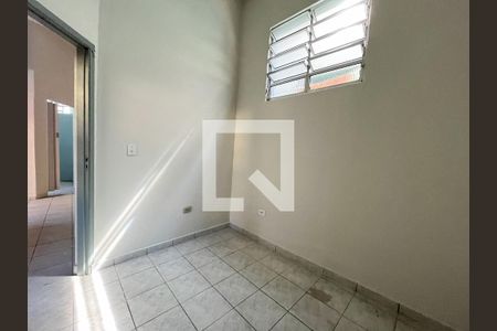Quarto 1 de casa para alugar com 2 quartos, 64m² em Vila Fachini, São Paulo