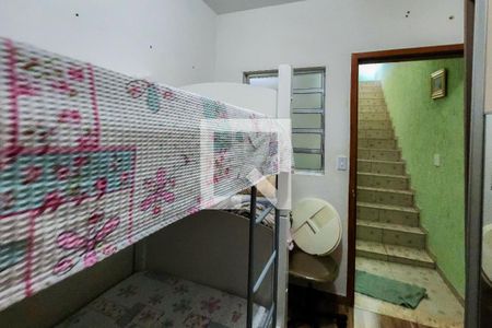 Casa para alugar com 300m², 6 quartos e 1 vaga Casa para alugar com 300m², 6 quartos e 1 vagaQuarto 5