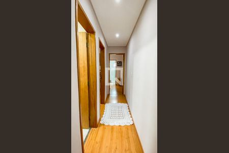 Corredor de apartamento à venda com 2 quartos, 150m² em Vila Progresso, Santo André