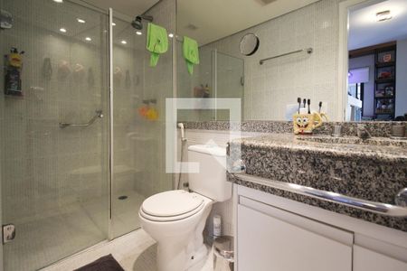 Banheiro de kitnet/studio à venda com 1 quarto, 29m² em Indianópolis, São Paulo