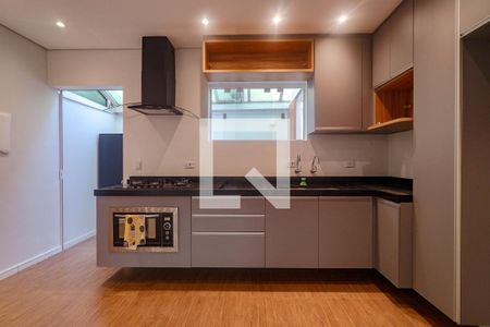 Sala/Cozinha de casa de condomínio para alugar com 2 quartos, 63m² em Vila Marari, São Paulo