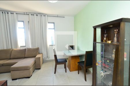 Sala de jantar de apartamento para alugar com 3 quartos, 105m² em Funcionários, Belo Horizonte