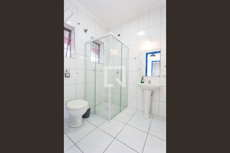 Banheiro de casa para alugar com 2 quartos, 64m² em Morumbi, São Paulo