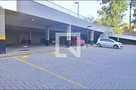 Apartamento à venda com 47m², 2 quartos e 1 vaga Apartamento à venda com 47m², 2 quartos e 1 vagaEstacionamento