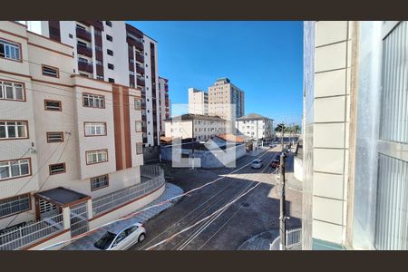 Vista da Sala de apartamento para alugar com 1 quarto, 70m² em Guilhermina, Praia Grande