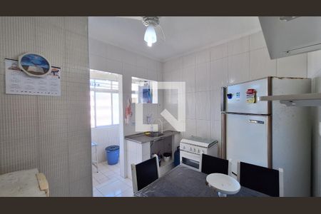 Cozinha de apartamento para alugar com 1 quarto, 70m² em Guilhermina, Praia Grande