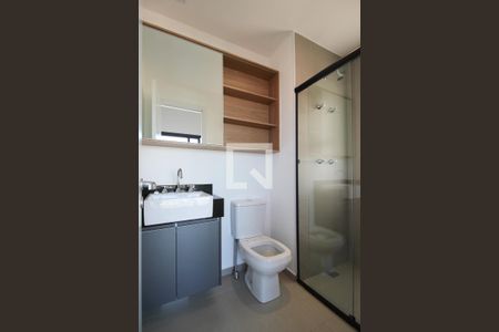 Banheiro  de kitnet/studio à venda com 1 quarto, 27m² em Vila Olímpia, São Paulo