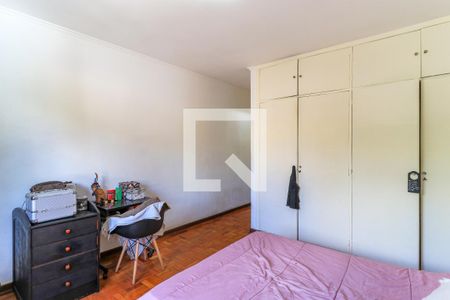 Suíte de casa à venda com 3 quartos, 160m² em Chácara Monte Alegre, São Paulo