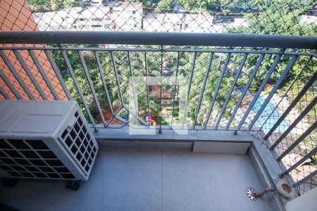 Sacada de apartamento para alugar com 3 quartos, 75m² em Jardim Caboré, São Paulo