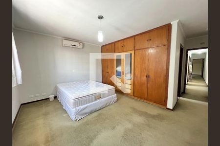 Suite de casa à venda com 4 quartos, 222m² em Jardim Oriental, São Paulo