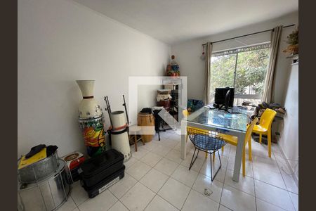 Sala de apartamento à venda com 2 quartos, 55m² em Cidade São Francisco, São Paulo