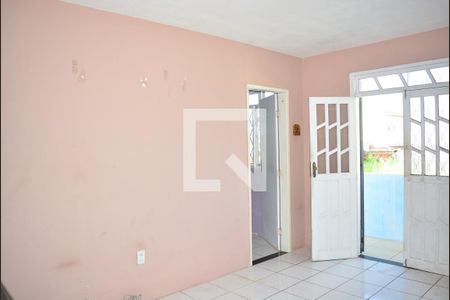 Sala de casa para alugar com 2 quartos, 59m² em Stella Maris, Salvador