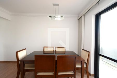 Sala de apartamento para alugar com 3 quartos, 72m² em Jardim Luanda, São Paulo