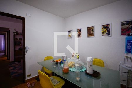 Casa à venda com 5 quartos, 150m² em Vila Nair, São Paulo