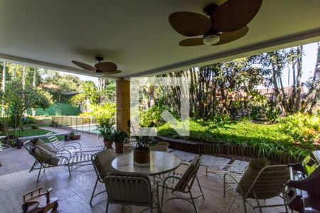 Vista da Sala de casa de condomínio à venda com 4 quartos, 595m² em Alphaville Residencial Dois, Barueri