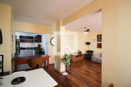 Sala de apartamento à venda com 2 quartos, 97m² em Vila Nova Conceição, São Paulo