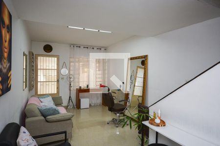 Sala de casa à venda com 2 quartos, 93m² em Vila Isa, São Paulo