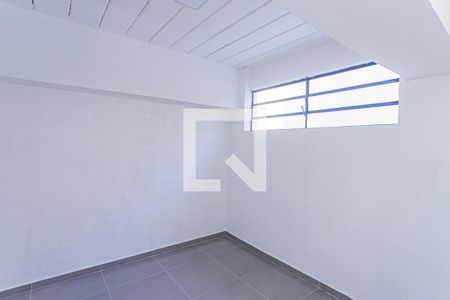 Quarto 2 de apartamento para alugar com 2 quartos, 49m² em Vila Guedes, São Paulo