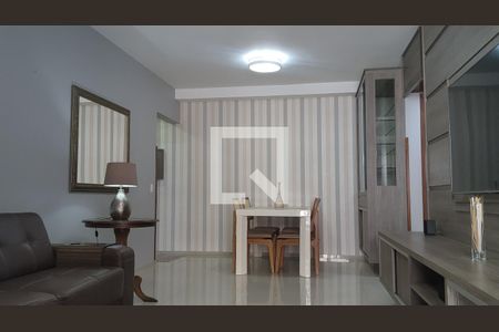 Sala de apartamento para alugar com 2 quartos, 94m² em Gonzaga, Santos