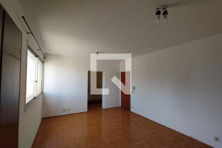 Sala - Dormitório de kitnet/studio para alugar com 1 quarto, 38m² em Centro, Ribeirão Preto