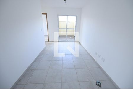 Apartamento para alugar com 2 quartos, 56m² em Chácara São Pedro, Aparecida de Goiânia