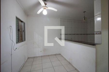 Sala de casa para alugar com 2 quartos, 45m² em Cidade Antônio Estevão de Carvalho, São Paulo