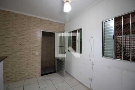 Sala de casa para alugar com 2 quartos, 45m² em Cidade Antônio Estevão de Carvalho, São Paulo