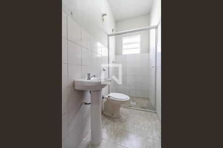 Banheiro social de casa para alugar com 1 quarto, 50m² em Santa Monica, Belo Horizonte