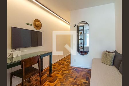 Sala de kitnet/studio para alugar com 1 quarto, 36m² em Centro Histórico, Porto Alegre