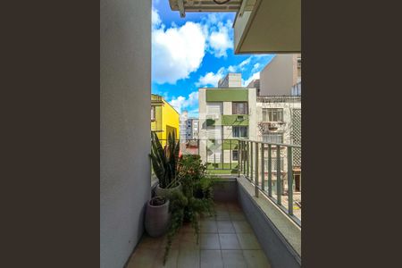 Varanda de kitnet/studio para alugar com 1 quarto, 36m² em Centro Histórico, Porto Alegre