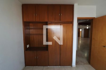 Quarto 1 de apartamento para alugar com 3 quartos, 182m² em Setor Morais, Goiânia