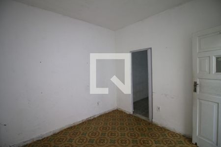 Sala de casa para alugar com 1 quarto, 30m² em Brás de Pina, Rio de Janeiro