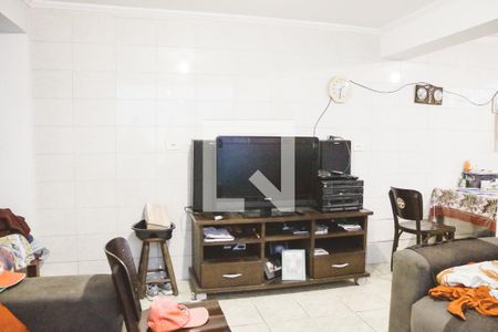 Sala de casa à venda com 4 quartos, 180m² em Parque Maria Domitila, São Paulo
